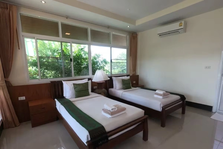 Deluxe Twin room Garden