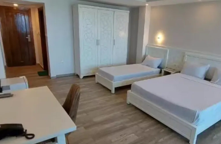 Family Triple room with sea view