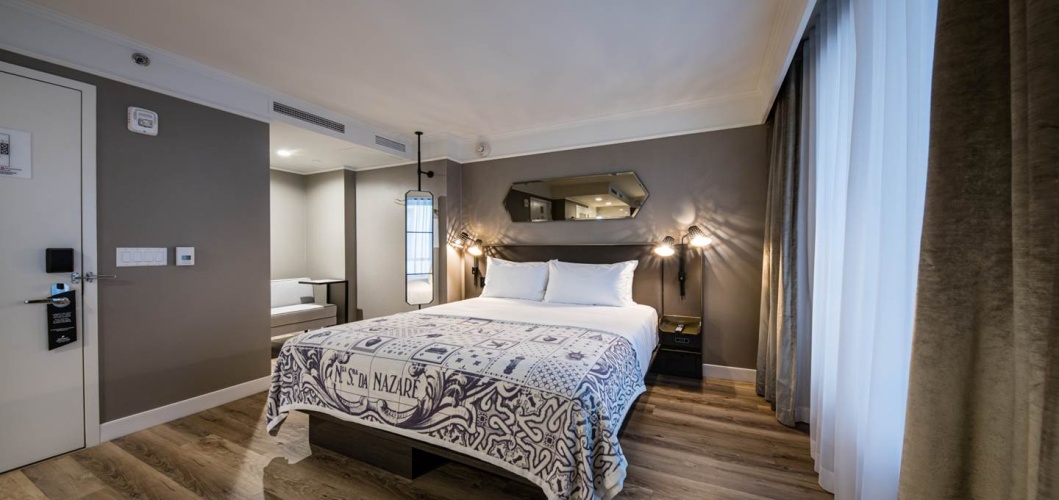ADA Double Junior Suite