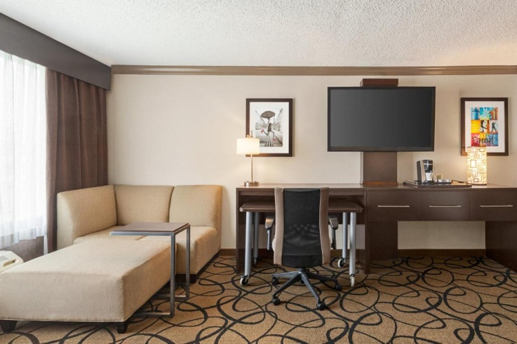 Holiday Inn Boston - Cambridge Area photo 13