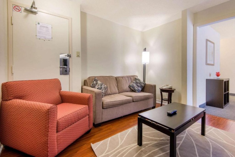 Quality Inn & Suites Mississauga photo 7