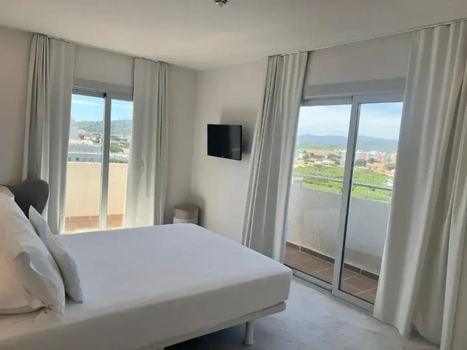 Communicating Family Suite