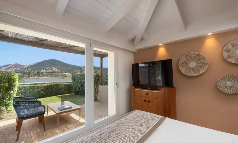 Deluxe Double room with bay view