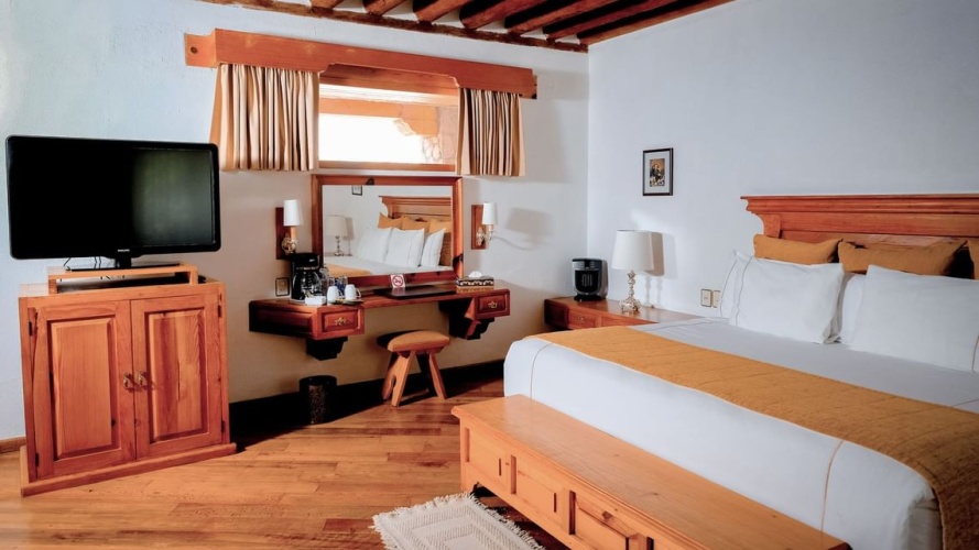 Siglo XVIII Twin Suite
