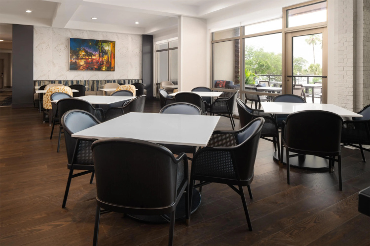 Hilton Garden Inn Charleston Waterfront/Downtown photo 15