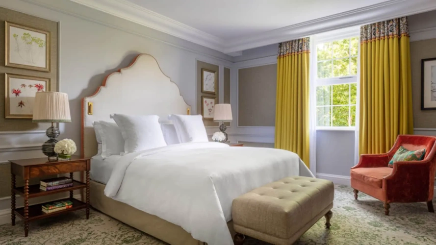 Executive Accessible Double Suite