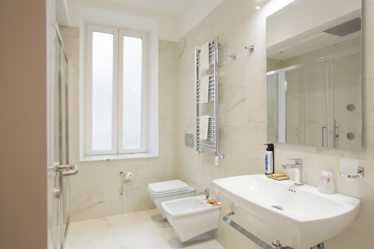 Floris Hotel photo 17