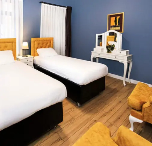 Family Suite with balcony