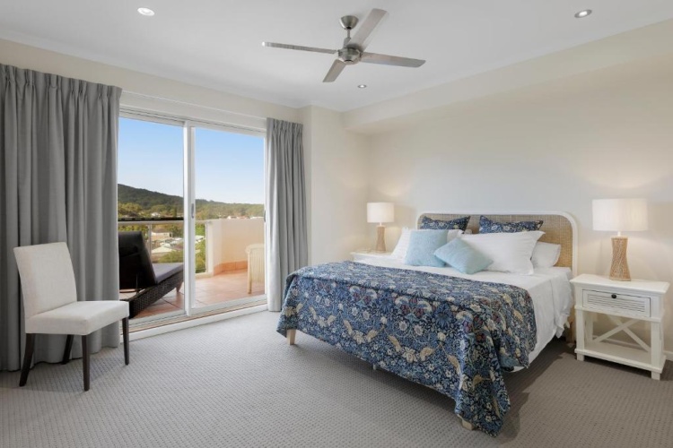 3 Bedrooms Deluxe Suite with bay view