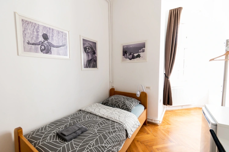 Standard Single room