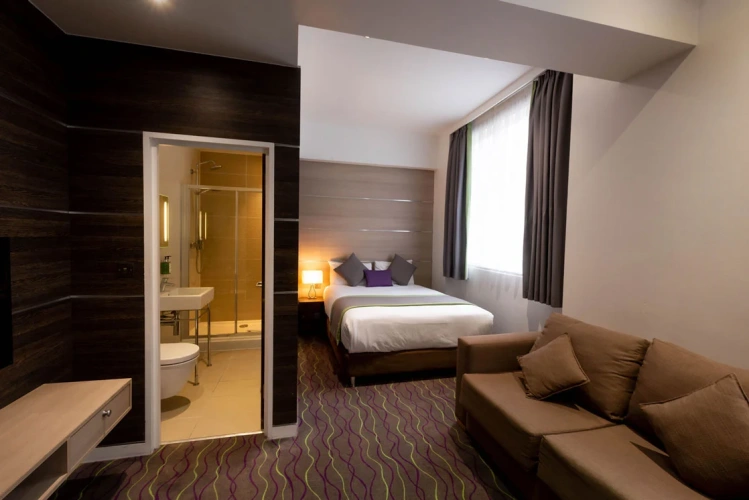 Executive Double Suite