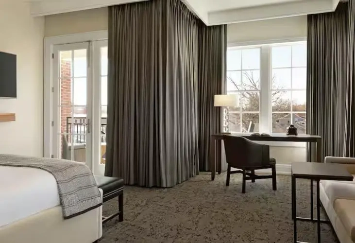 Corner Double Junior Suite with balcony