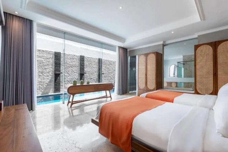 3 Bedrooms Villa