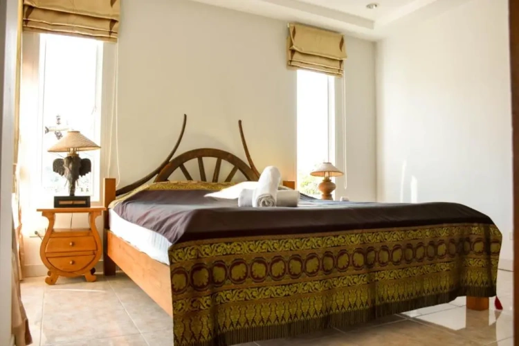 Standard Quadruple Family room