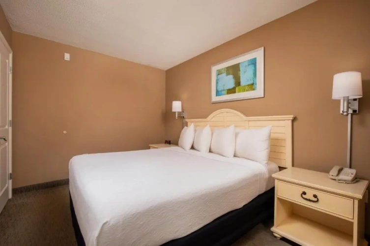 1 Bedroom Corner Double with ocean view