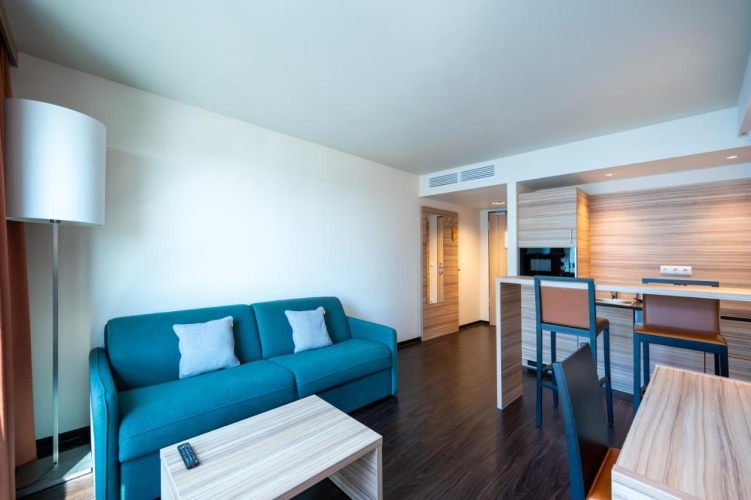 Staycity Aparthotels Heidelberg photo 17