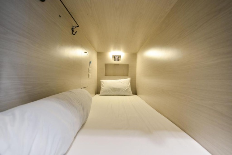 Capsule