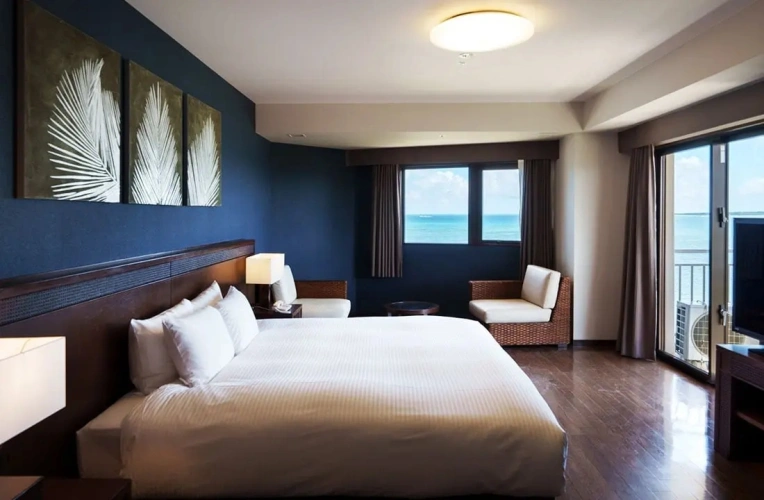 Corner Double room