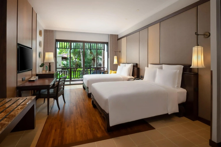 Classic room with balcony