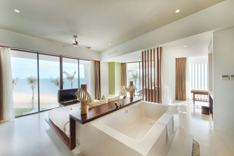 Family Suite with ocean view