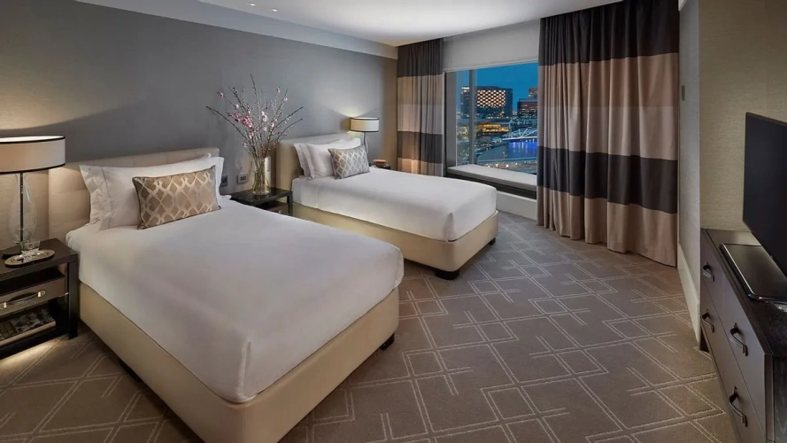 Tower Double Suite