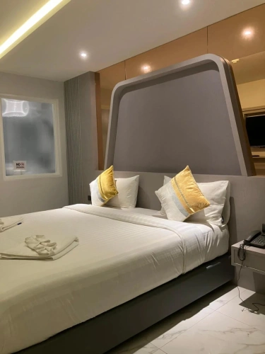 Superior Double room with city view
