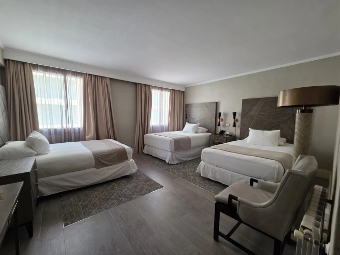 Triple room