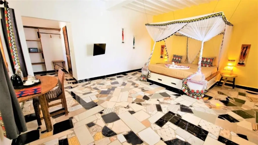 Double Bungalow