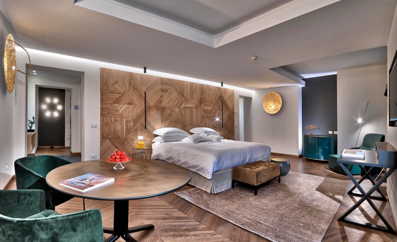 Executive Vital Double Suite