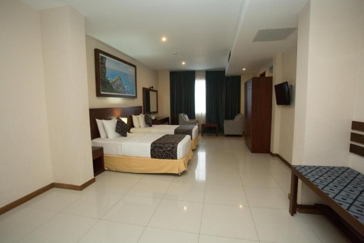 Family Quadruple room
