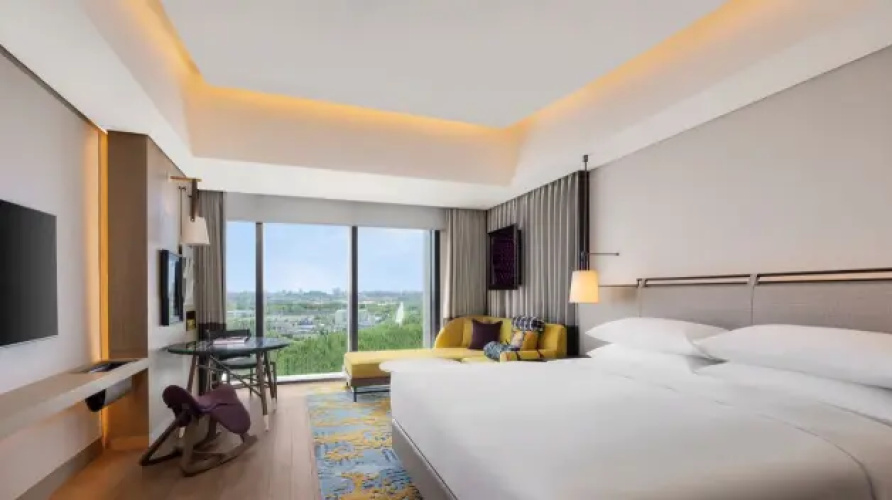 Double Club room