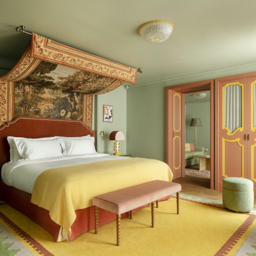 Double Mazarin Suite