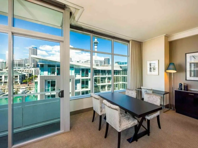 Deluxe Double Club Millésime Access Suite with balcony