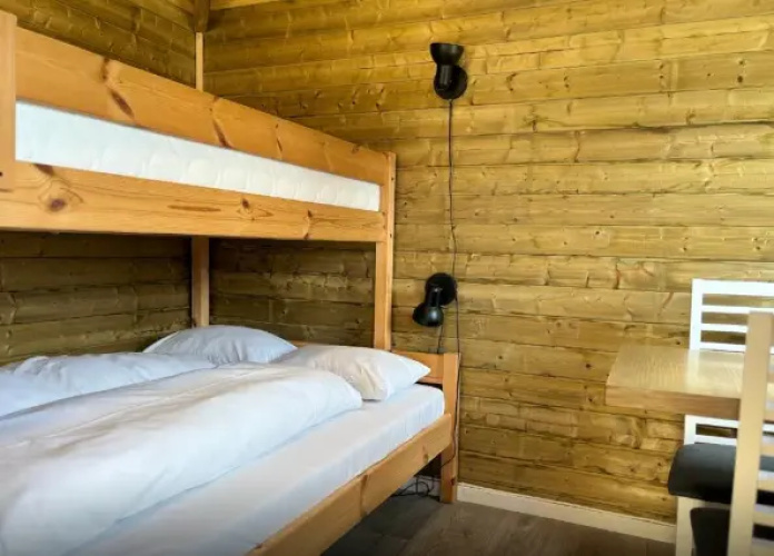 Budget Double Cabin