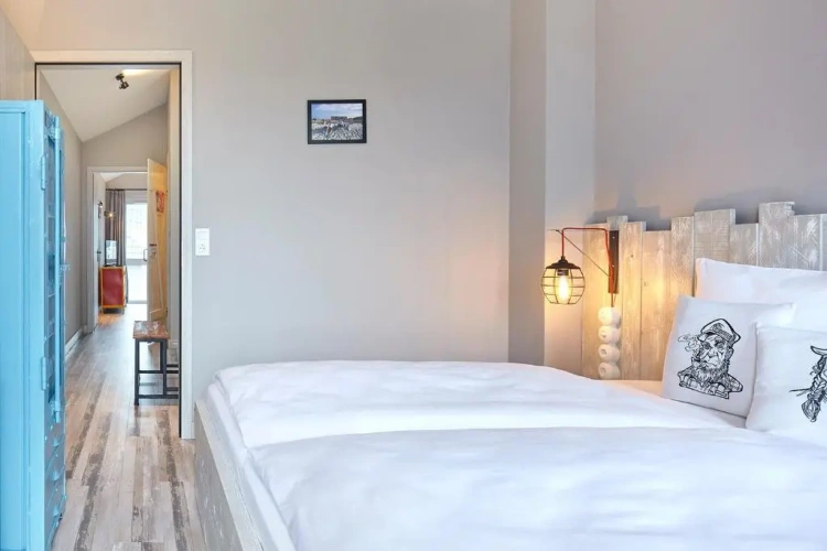 2 Bedrooms Sextuple Apartment with balcony and with view