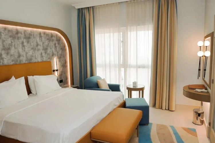 Deluxe Family Junior Suite with city view