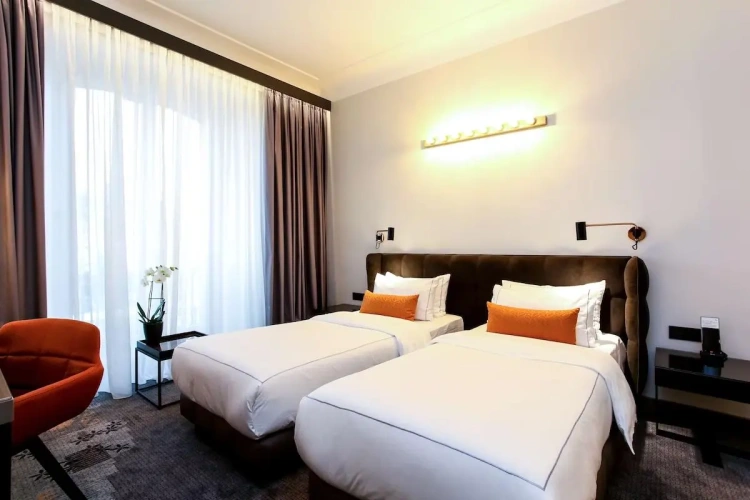 Superior Twin room