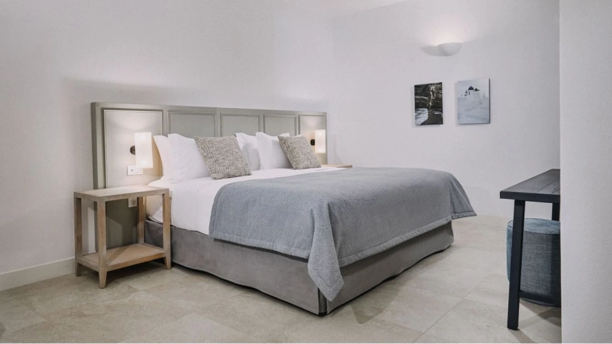 Ionian Double Suite