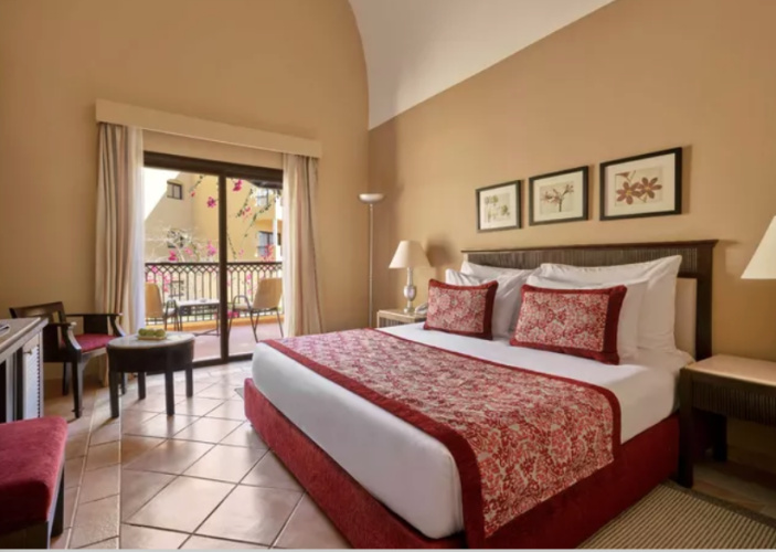 Superior Double room with balcony and with garden view