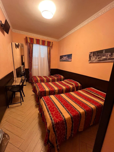 Funny Holiday Rome Hotel