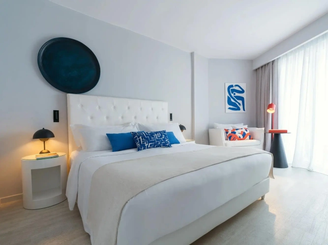 Ivory Double Suite with partial sea view