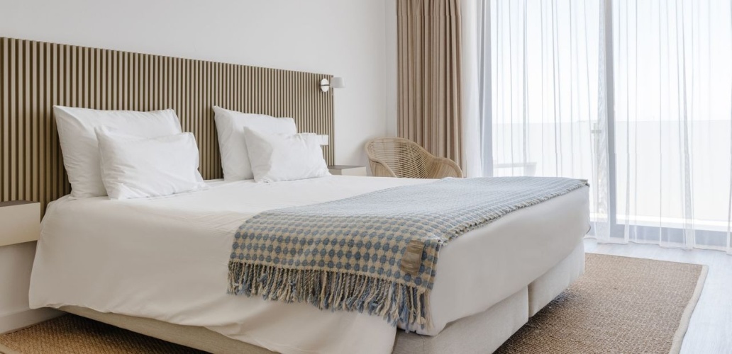 1 Bedroom Double Suite seafront