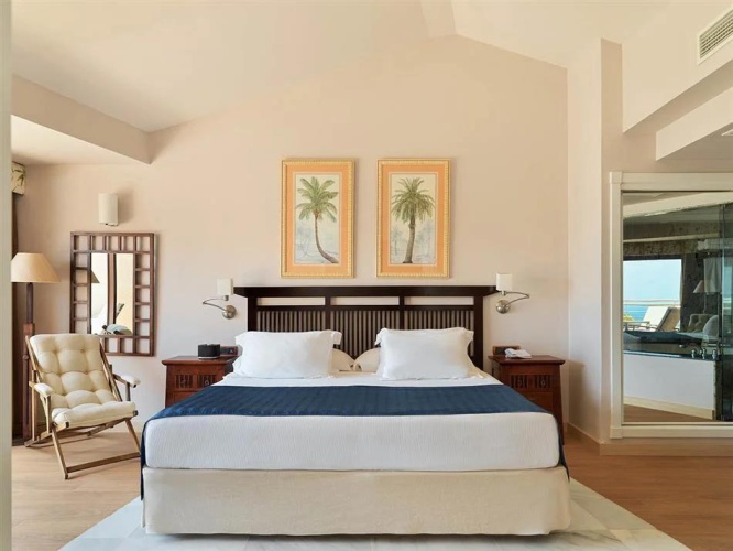 Presidential Suite