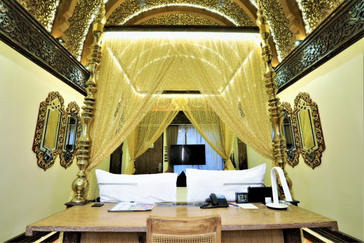 Oasis Double Suite