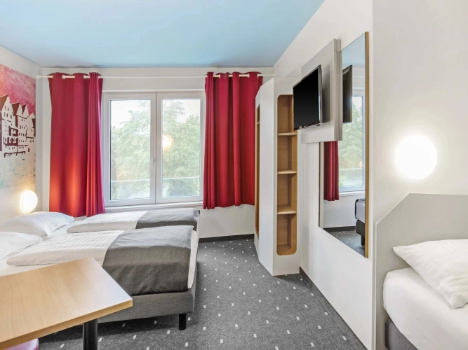 Triple room