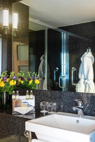 St Giles London Hotel photo 25