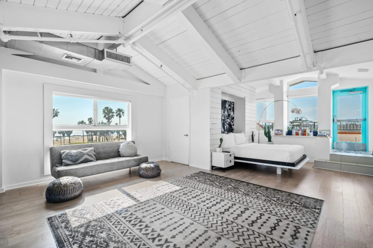 Erwin Venice Beach Hotel