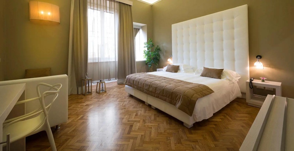 Deluxe Frescoed Ceiling Double room
