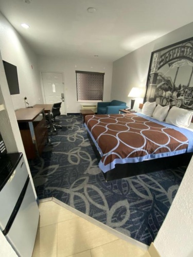 Accessible Quadruple room