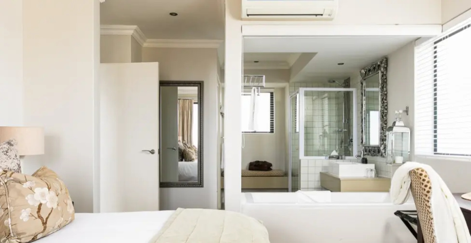 Bay Double Residence